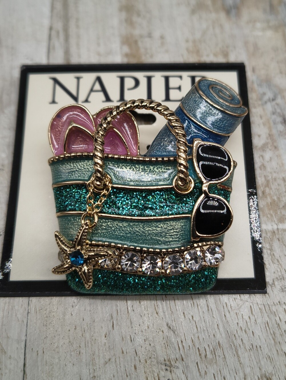 Napier Beach Bag Pin